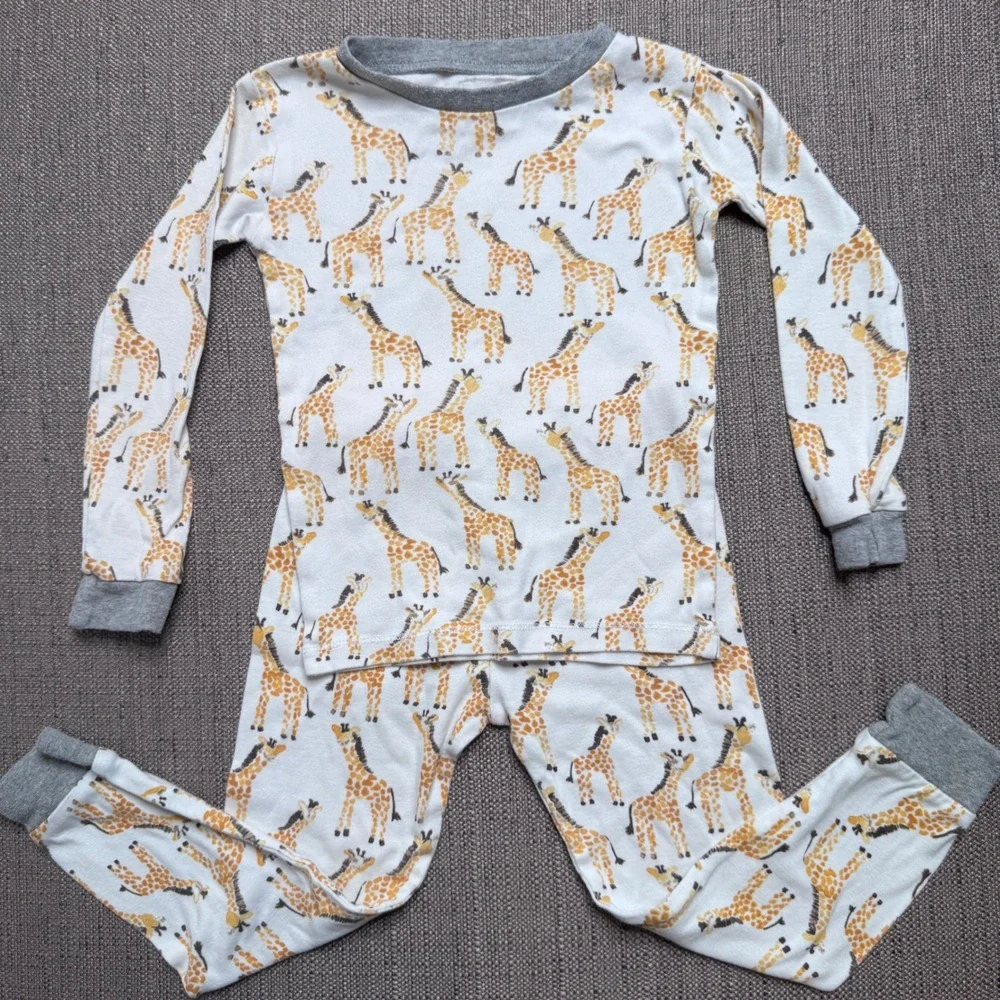 Burts Bees Kids Giraffe Print Organic Cotton Pajama Set White Gray 4T Snug Fit